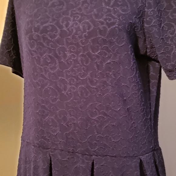 LulaRoe Amelia Dress - Picture 2 of 2
